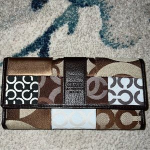 Authentic COACH Wallet
